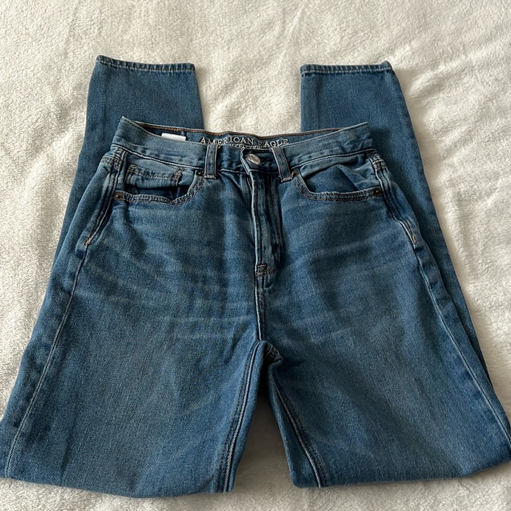 American Eagle mom jeans 00 R